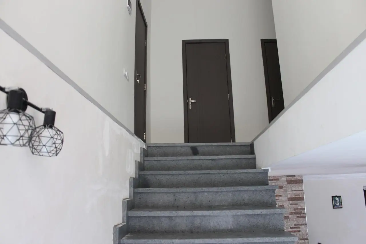 Kvara's House