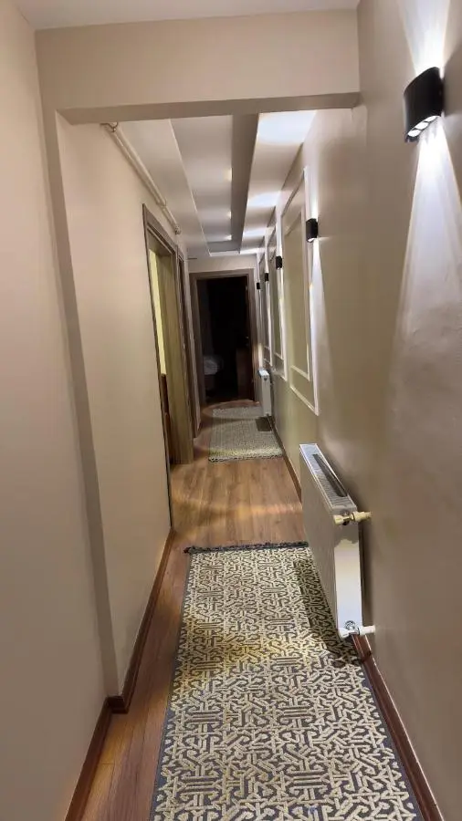 Golden Tulip Suite Apart