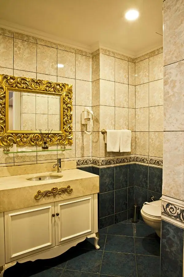 Seres Hotel Old City