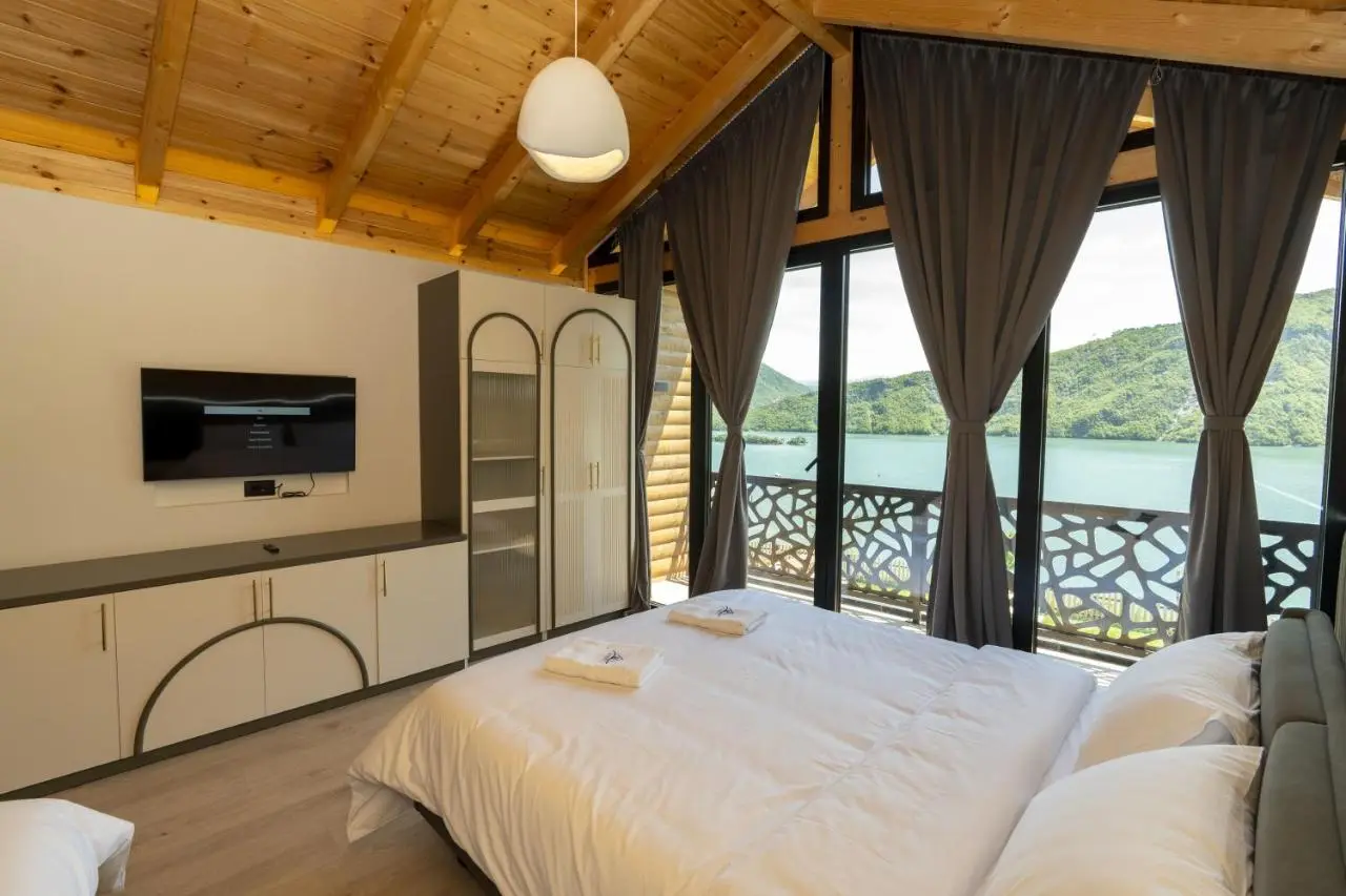 Hotel 5 Stinet