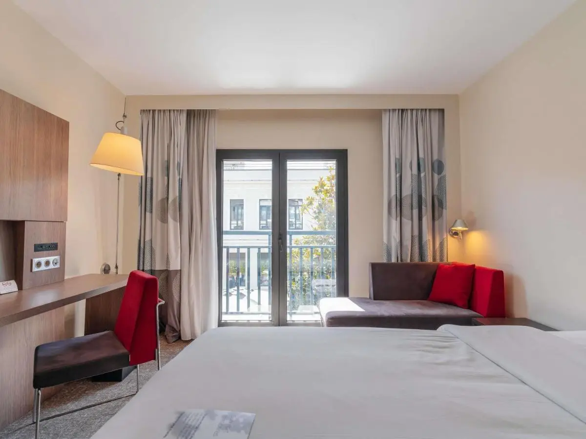 Novotel Istanbul Bosphorus Hotel