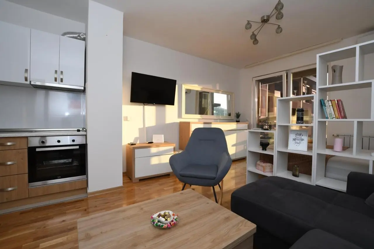 Sky Way Studio Apartment