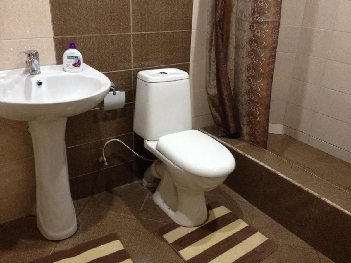 Nino's Guest House