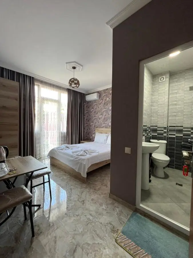 hotel Vaxx