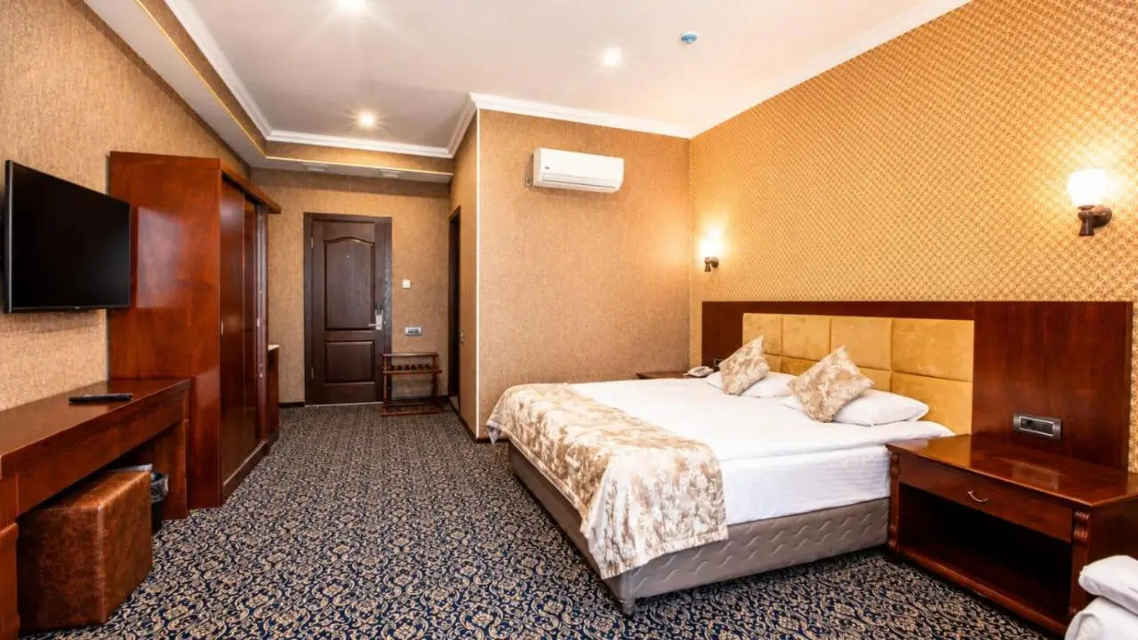 Ruma Qala Hotel