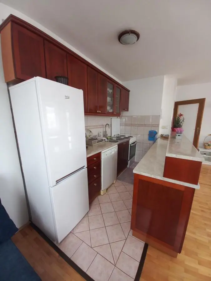 Apartman 19