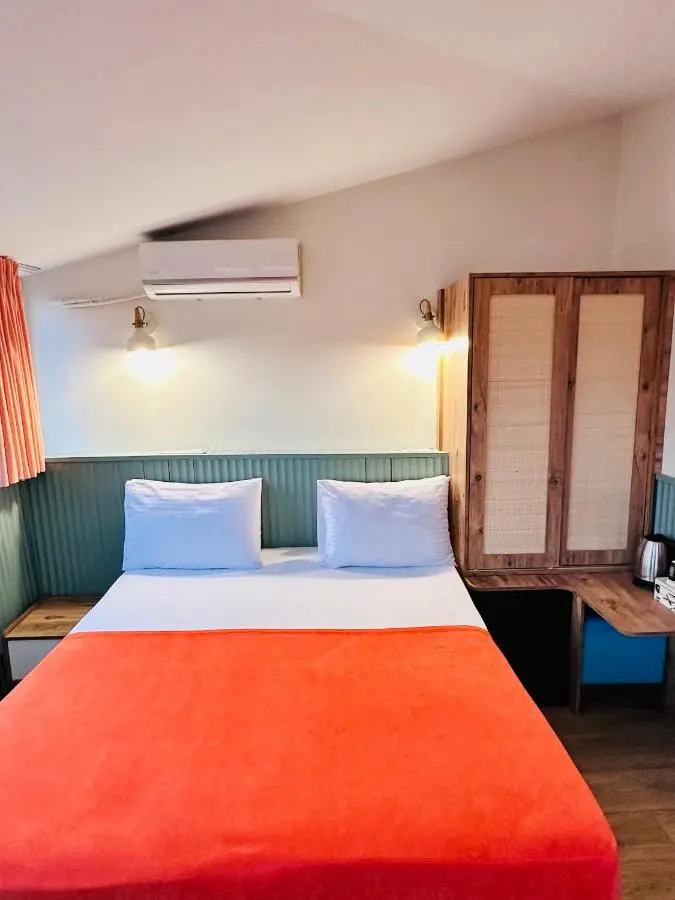 Casa Rosa Suites