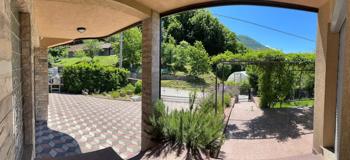 Sarajevo Villa: Garden, Kids’ Pool, Calm Area