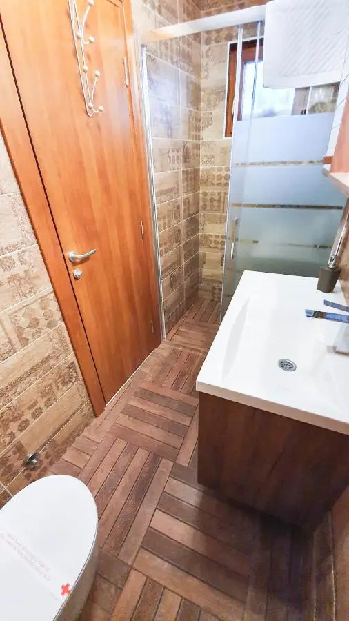 Zambak Apartments