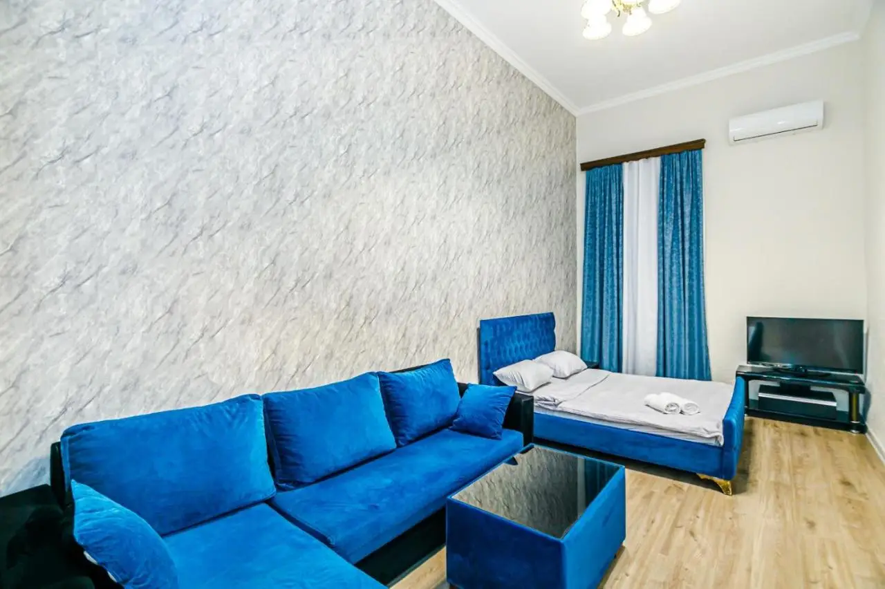 Apartment Blue Cloud