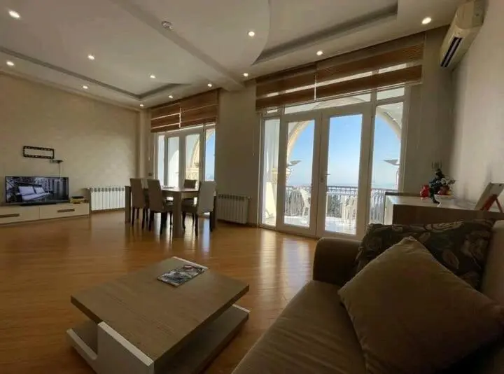 Mayden Tower apartment