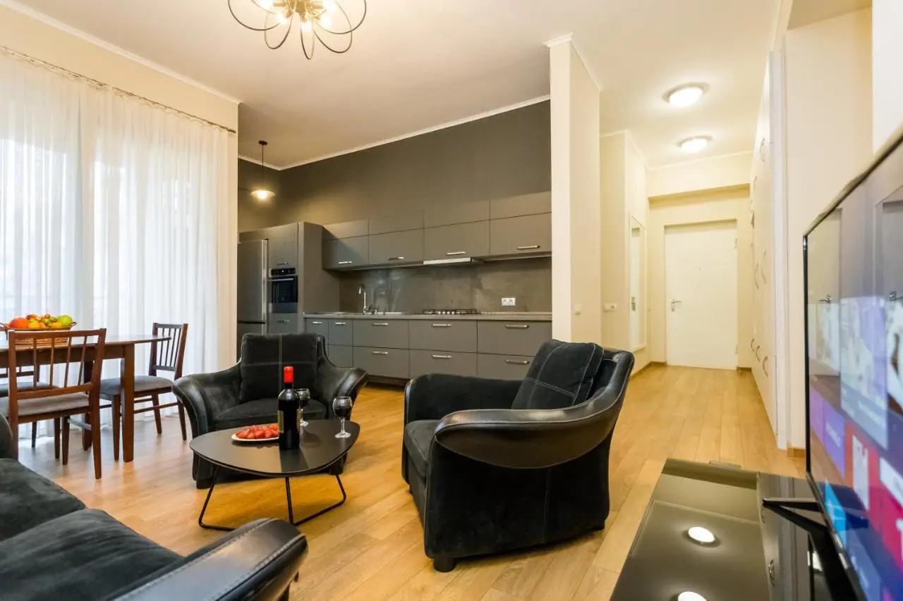 Comfy Home V