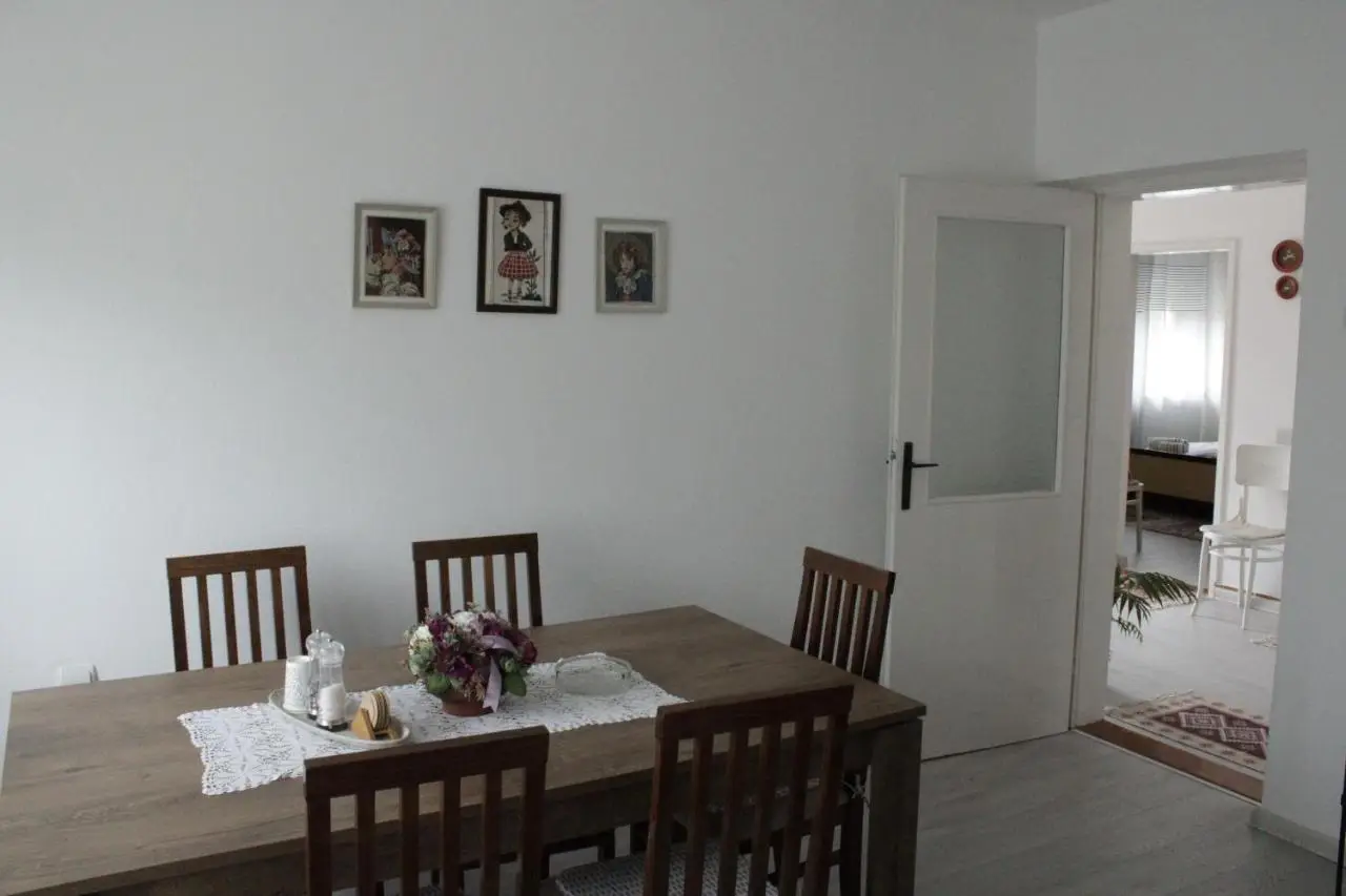 Apartman ZORA s bazenom sa slanom vodom - nova sezona!