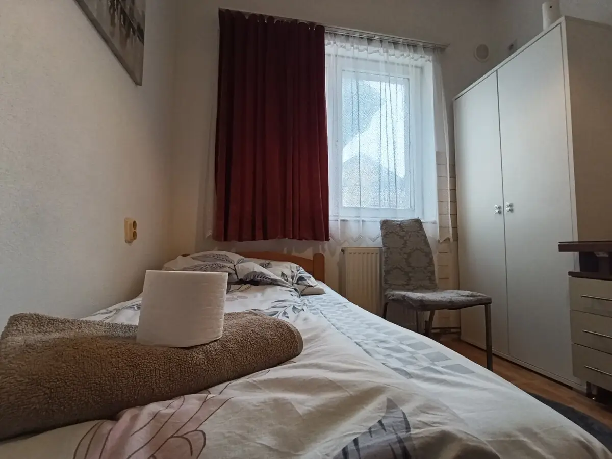 Family Suite Apartment - 2 Studios with Garden