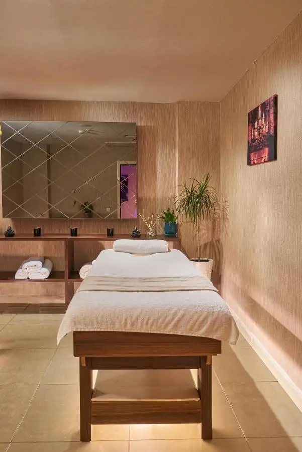 Atro Hotel