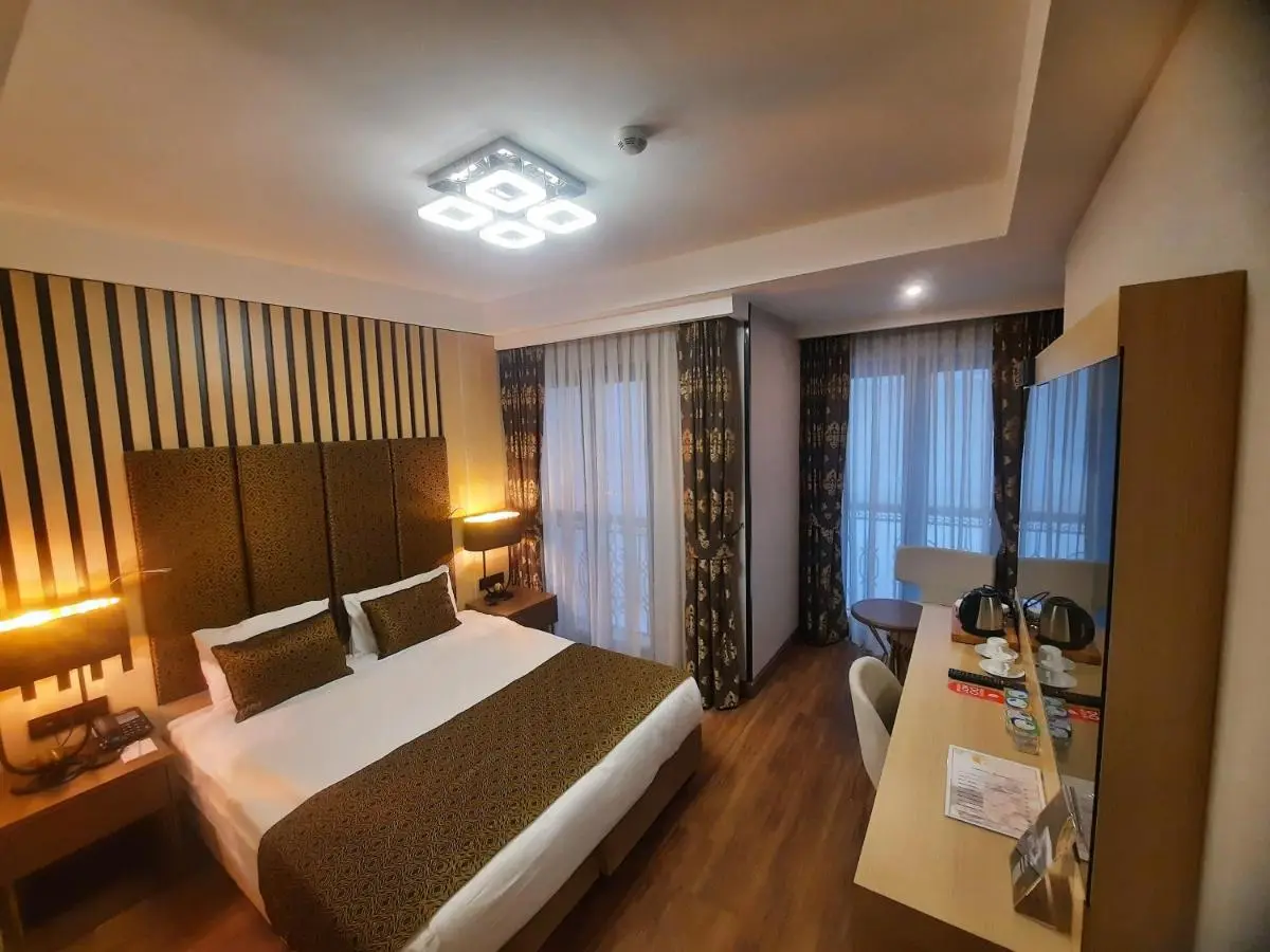 Pell Palace Hotel & SPA