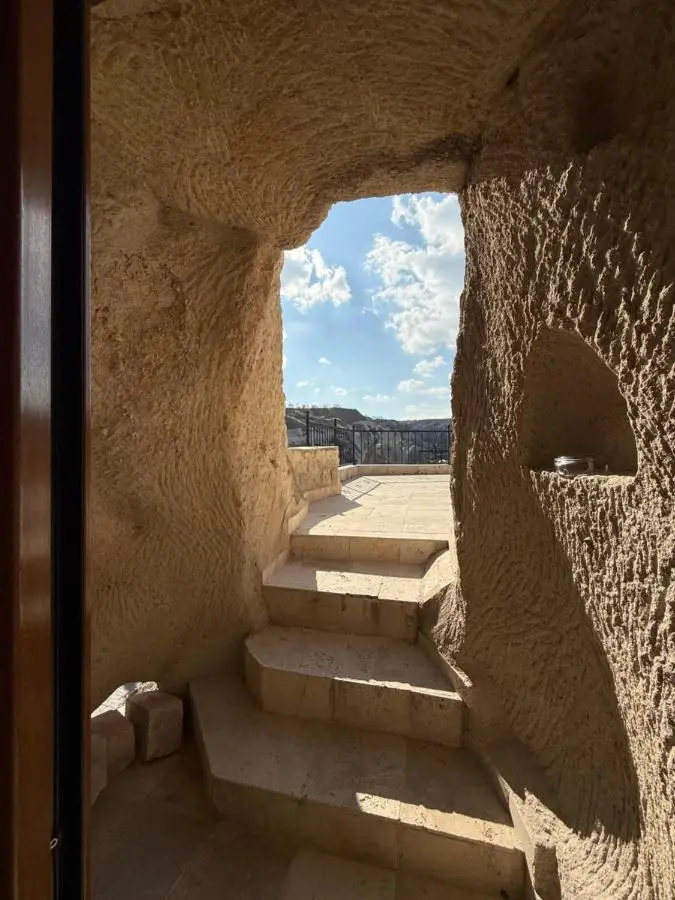 Arif Cave Hotel