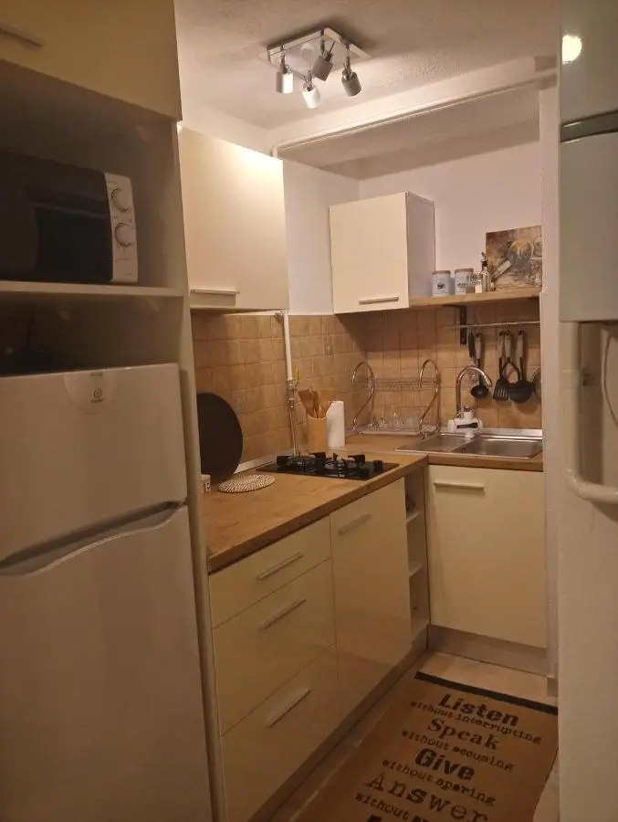 GRBAVICA COZY APARTMENT - free parking