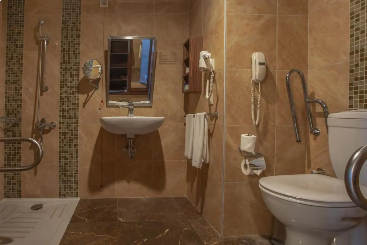 Kolin Hotel Spa & Convention Center
