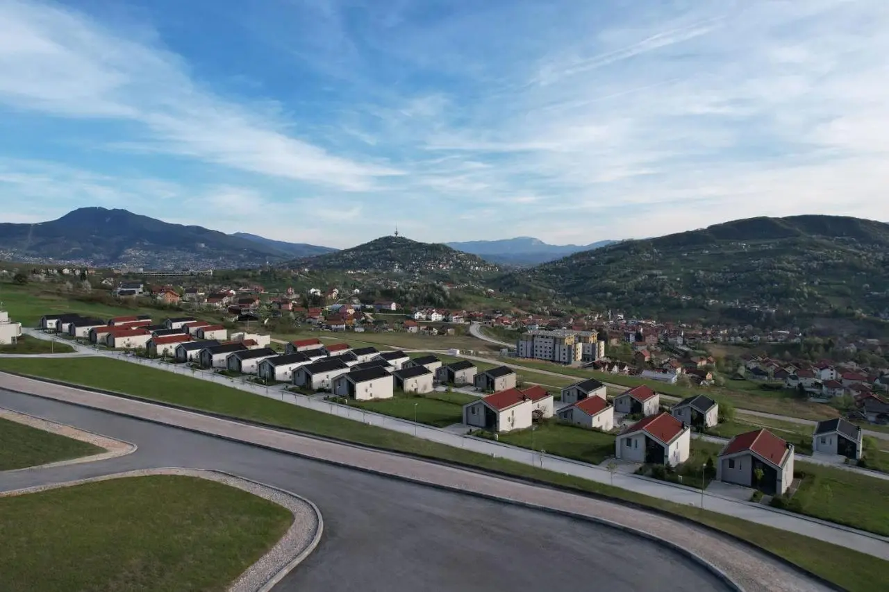 Poljine Hills
