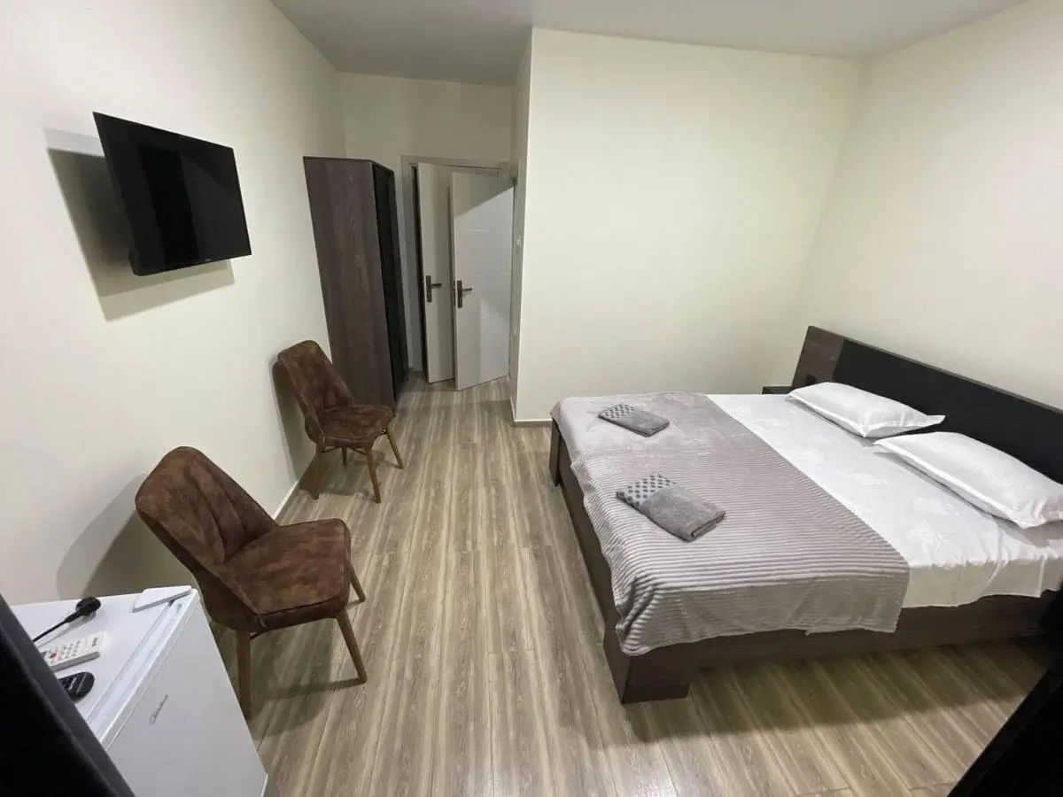 Hotel Estonia Two