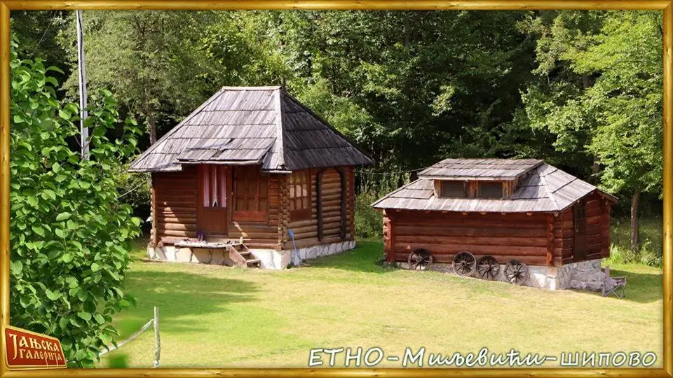 Etno kuce Miljevic