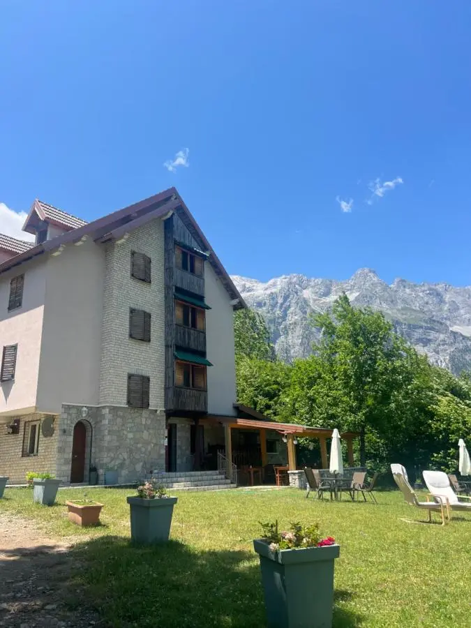 Villa Molla