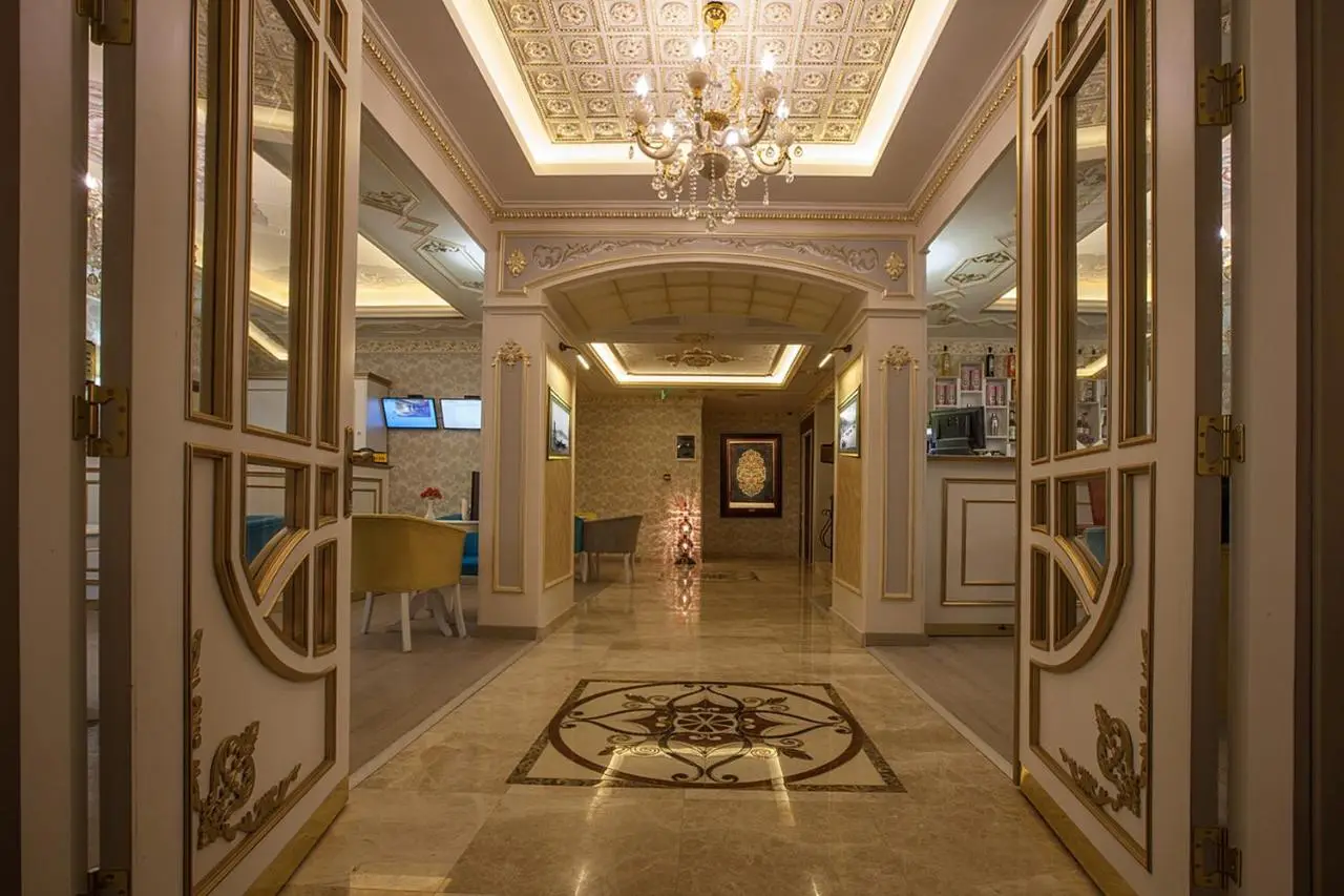 Empire Suite Hotel