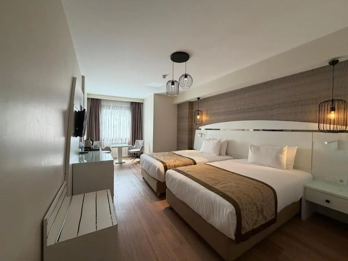 The Golden Park Hotel