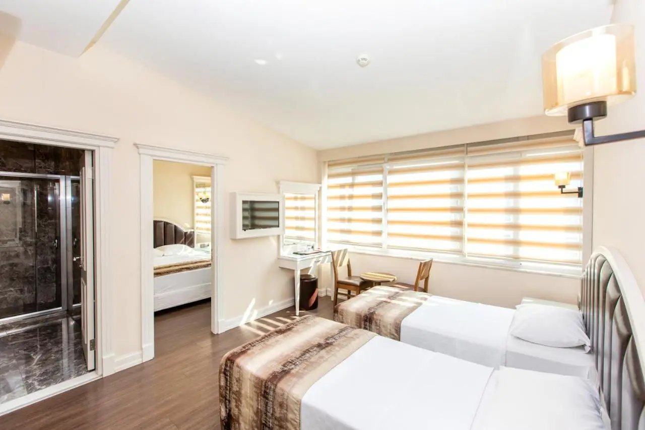 Baron Hotel & Spa