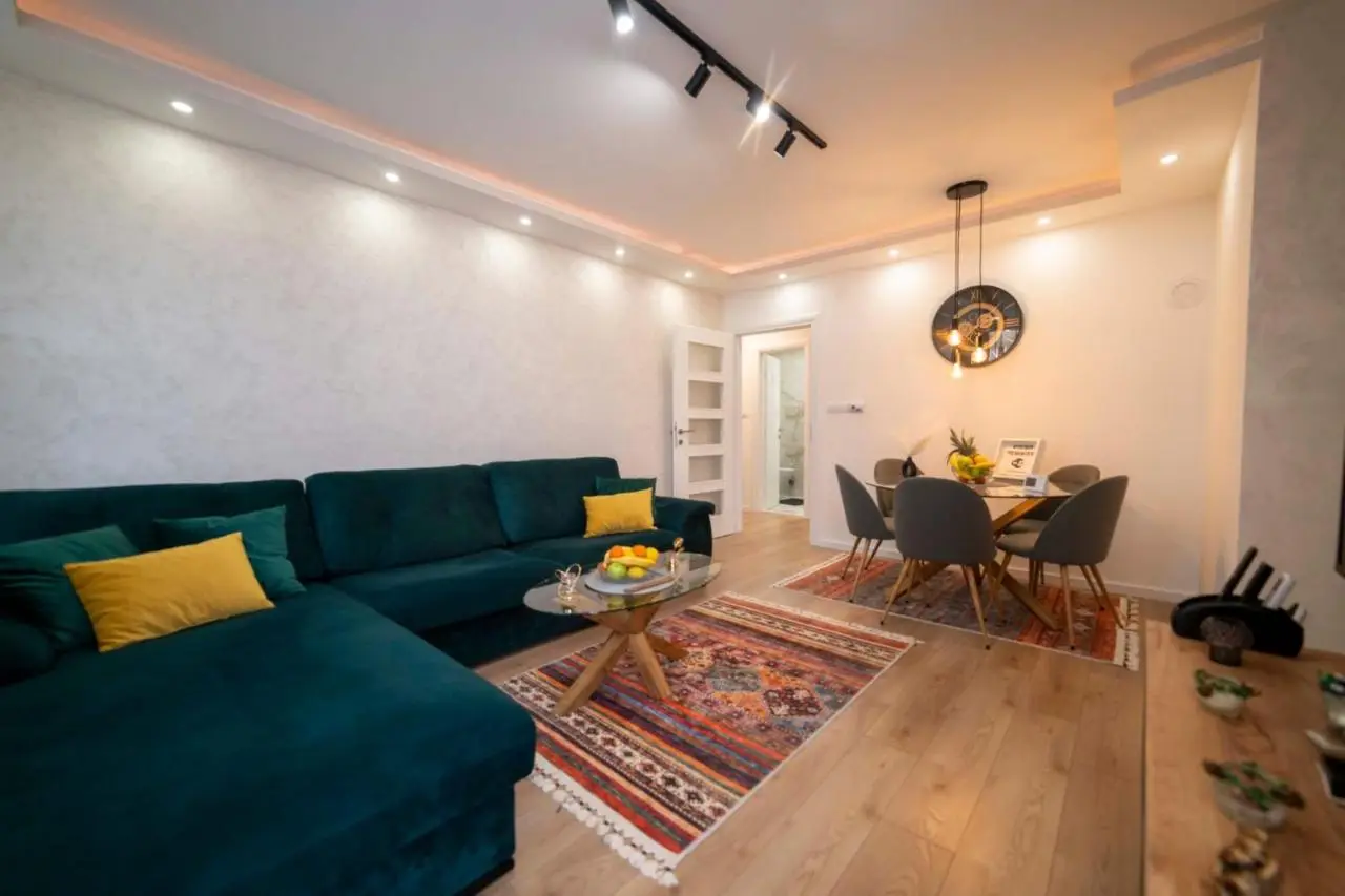 Apartment Premium Deny