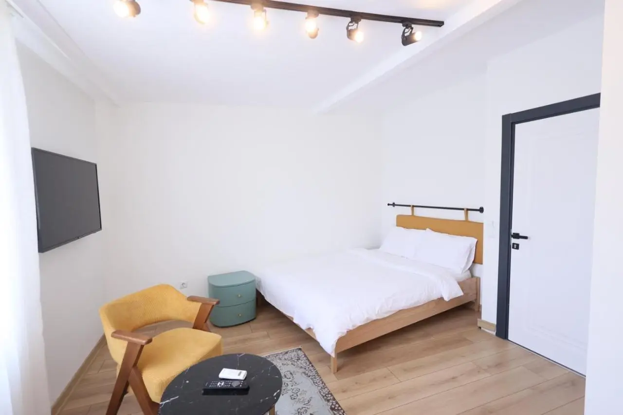 Evra Suites Hotel