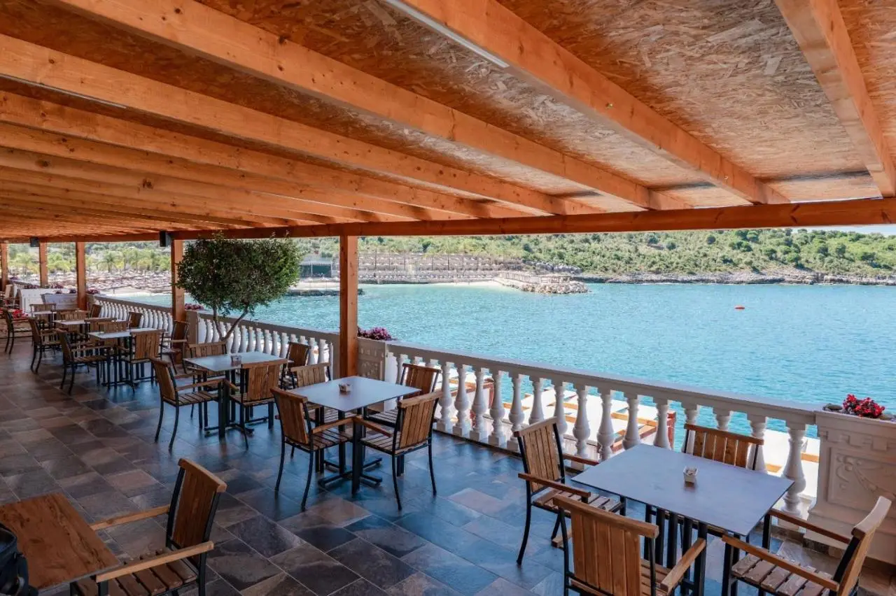 Villa Juna Beach