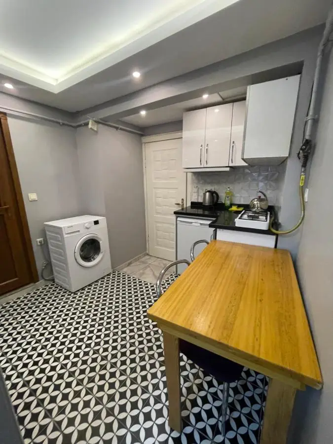 Arat Apartments