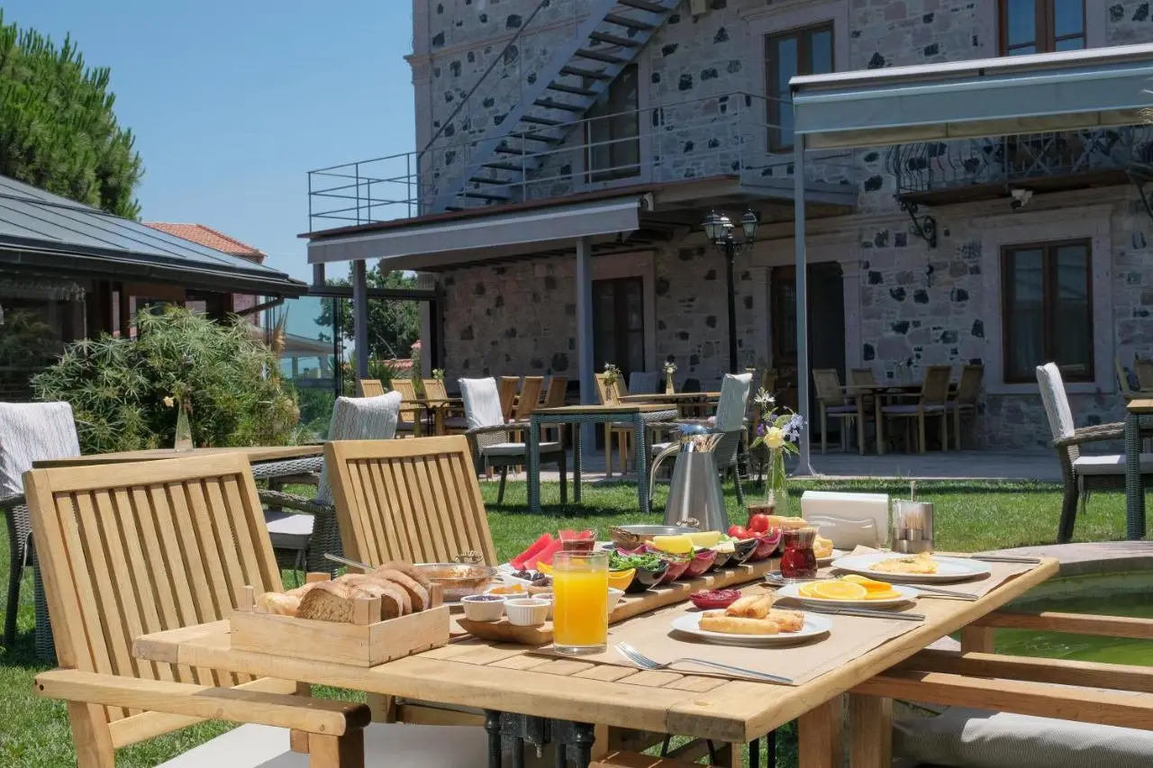 Cunda Labris Hotel