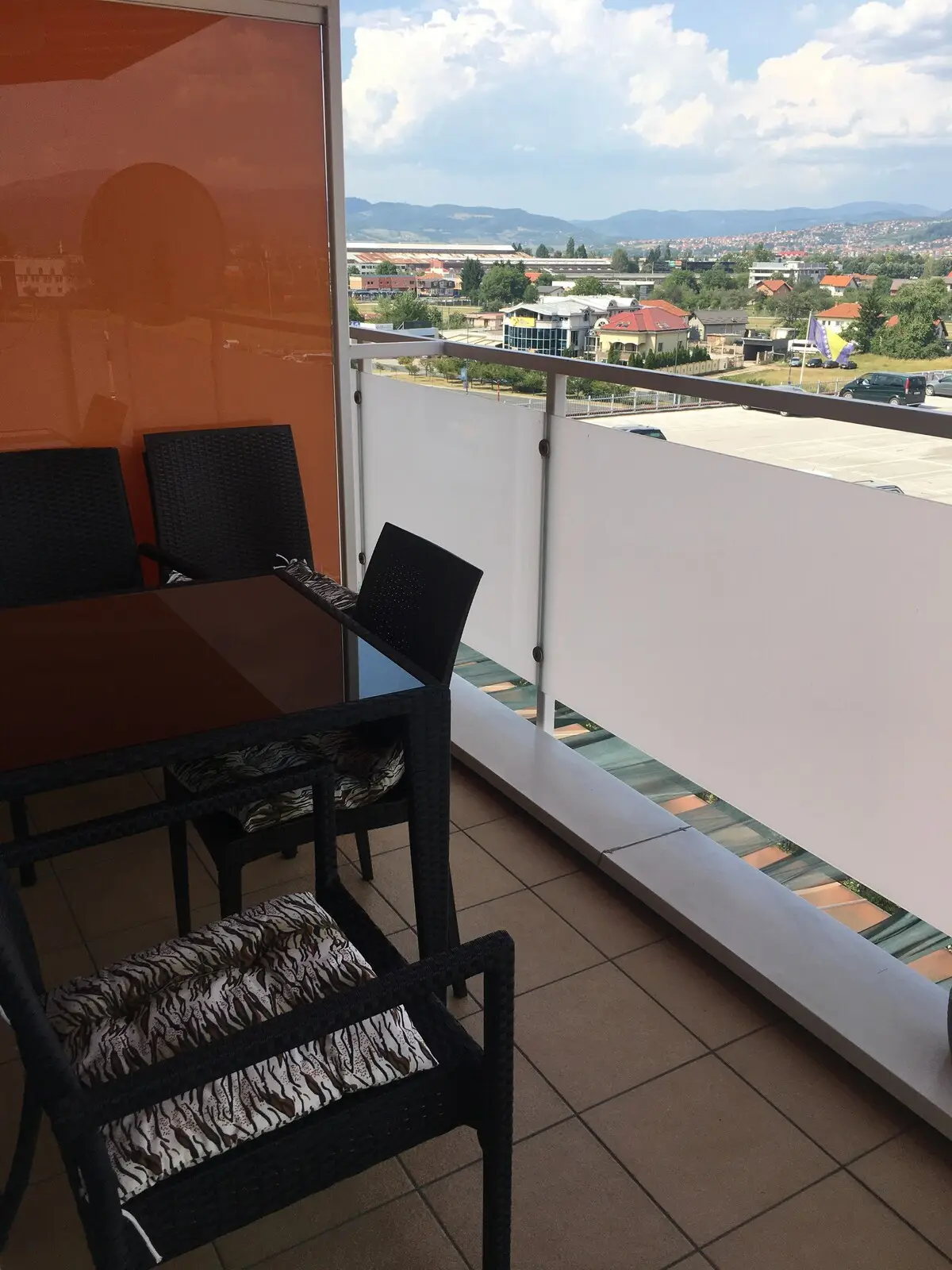 Kanna Apartments-Grand Center - Free Parking