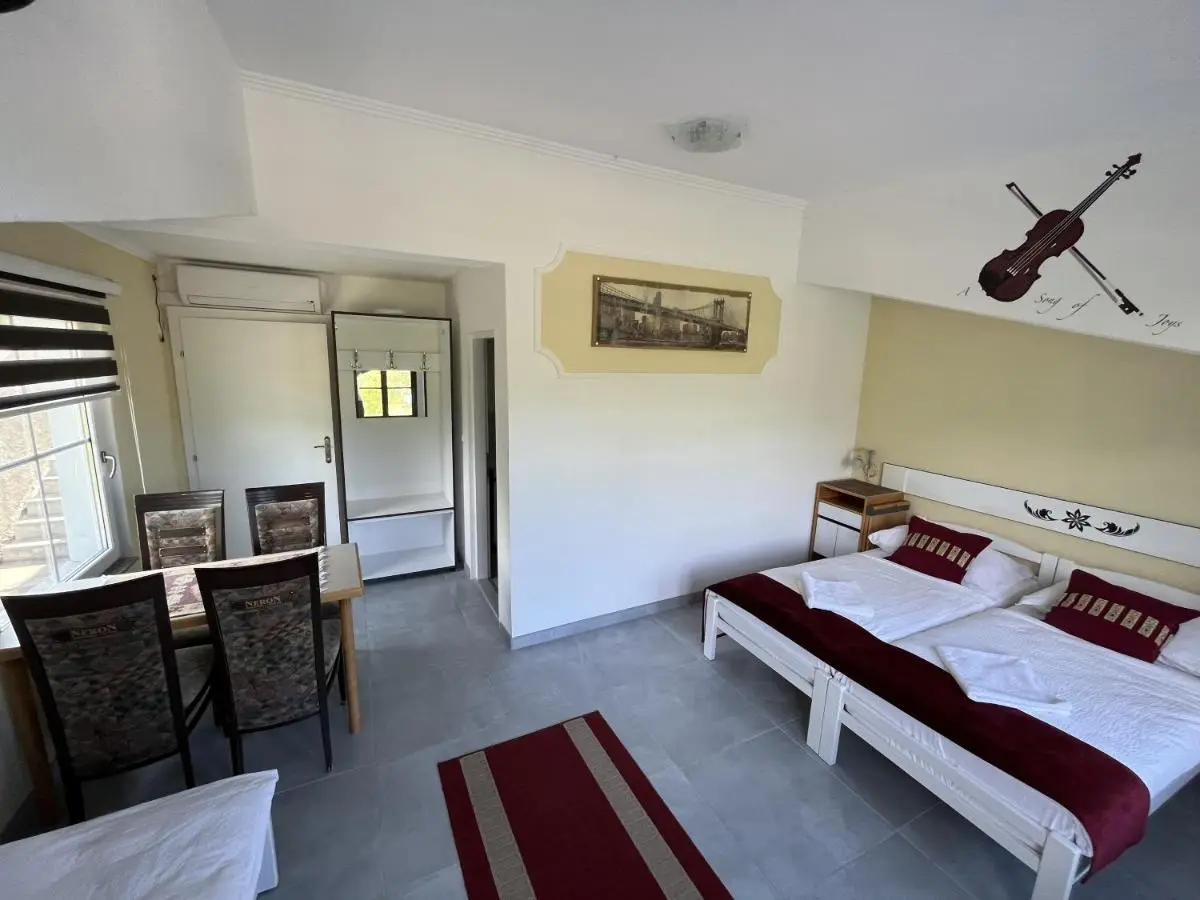 Hotel Neron Bihać