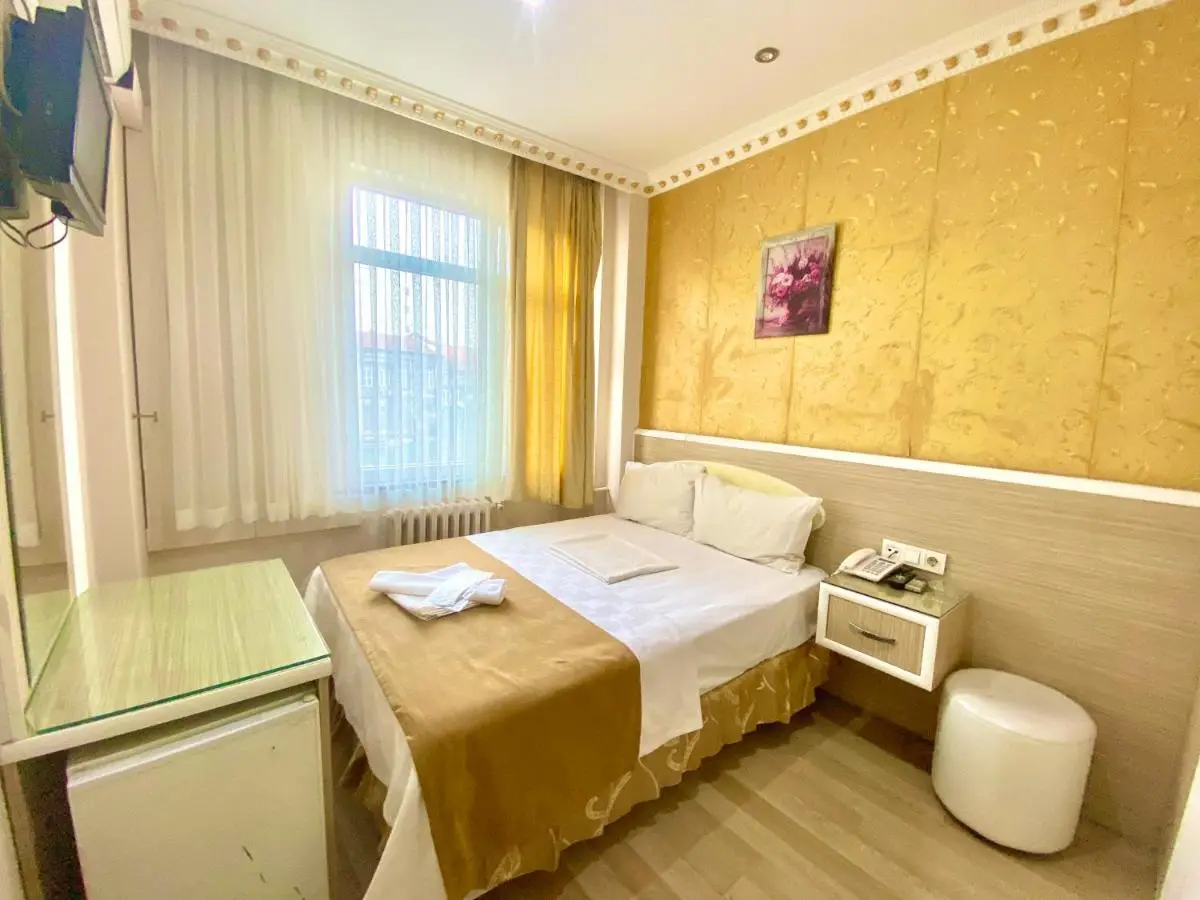 Grand Oral Hotel