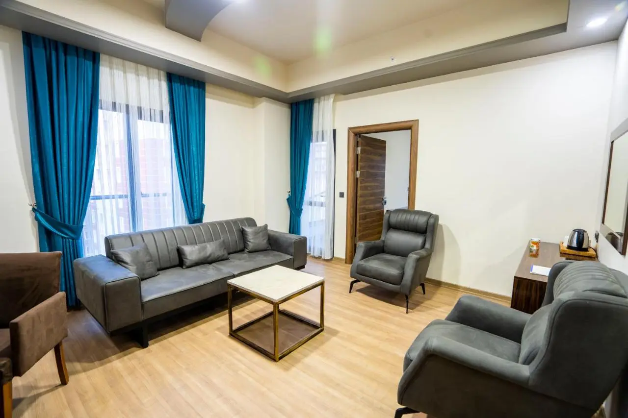 Mugwort Hotel & Spa