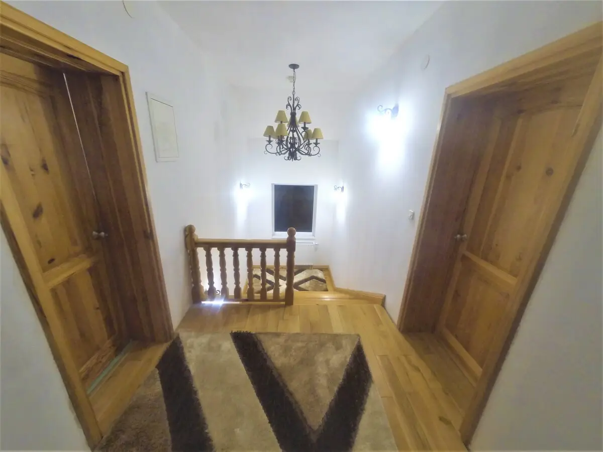 Villa Bosna (Pool, Sauna, Jacuzzi, BBQ,Playground)