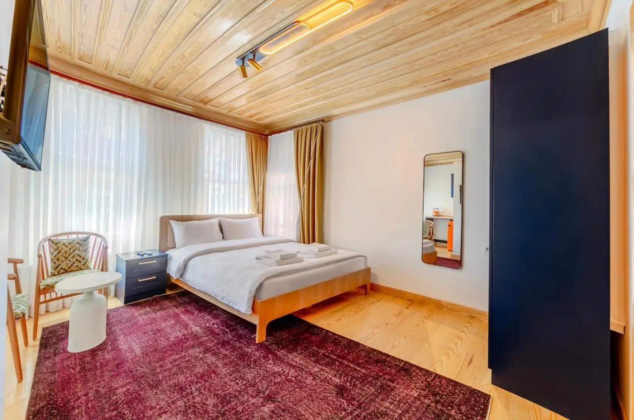 Evra Suites Hotel