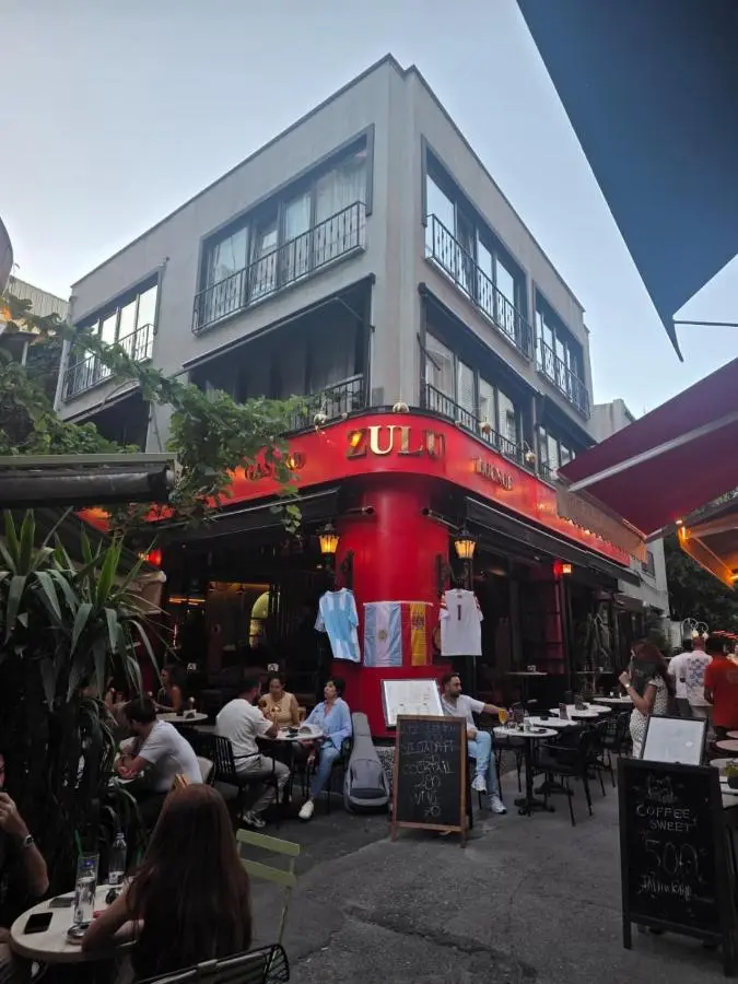 Zulu Suites