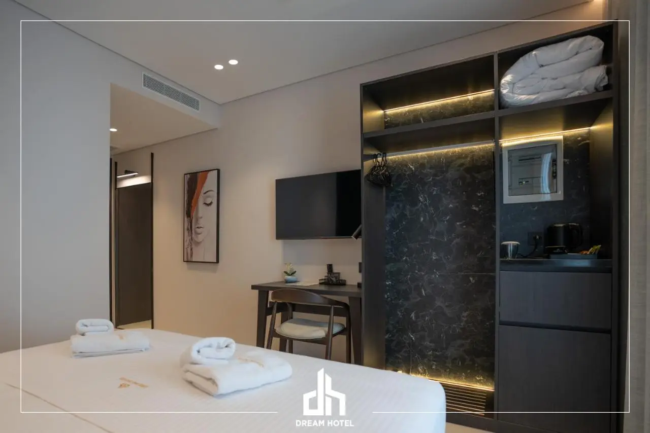 DREAM HOTEL SARANDA