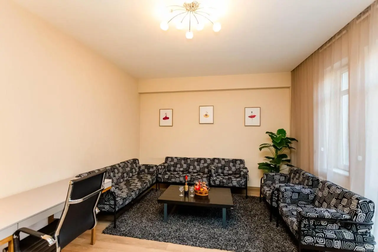 Central Comfort Place