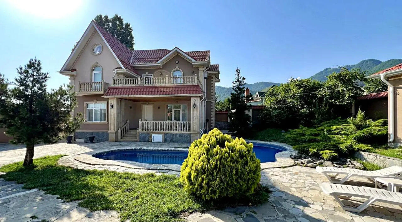 Luxury Villa in Qabala