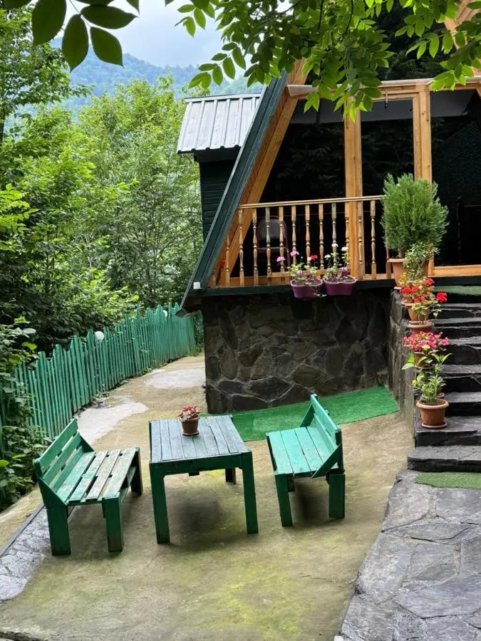 Riverhush cabin