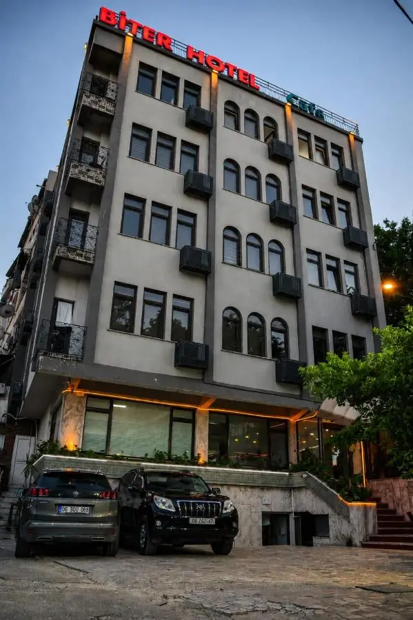 Biter Hotel