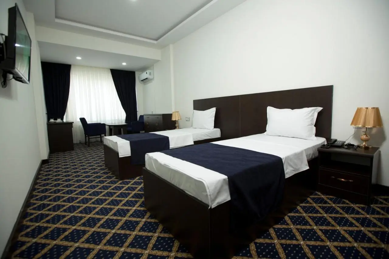 Kristal Inn Hotel