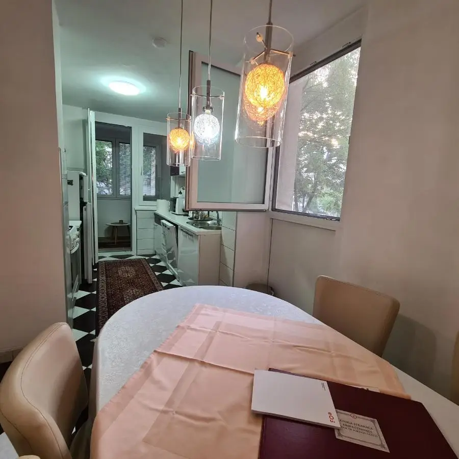 Family stay apartment Share