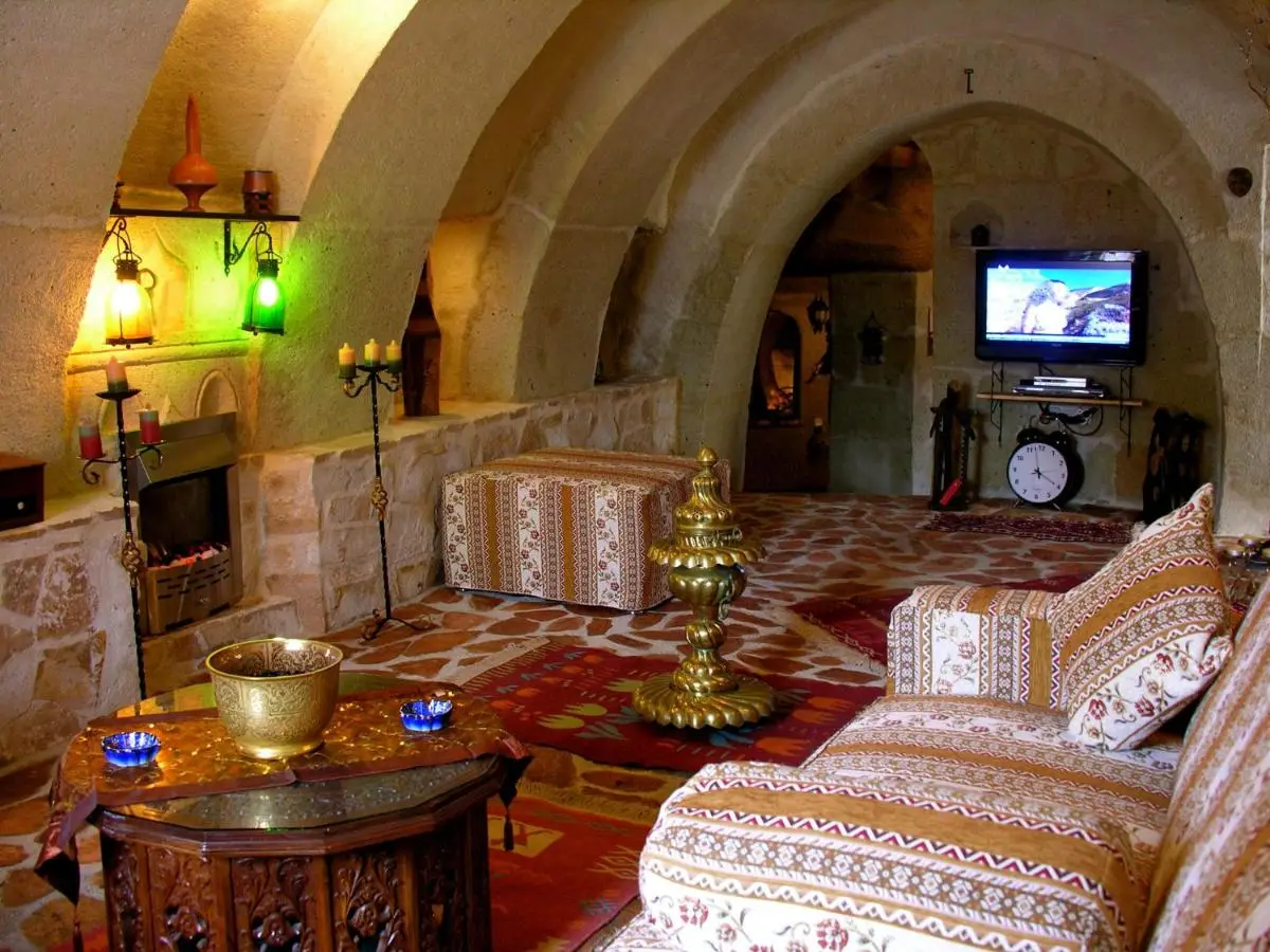 Adanos Konuk Evi